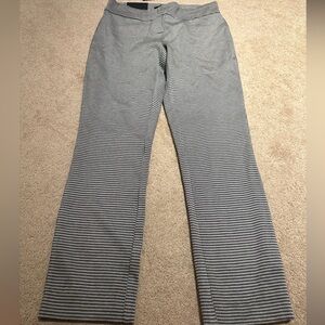 BNWT Size 4 Stylish micro houndstooth pattern straight fitted Women’s Pants